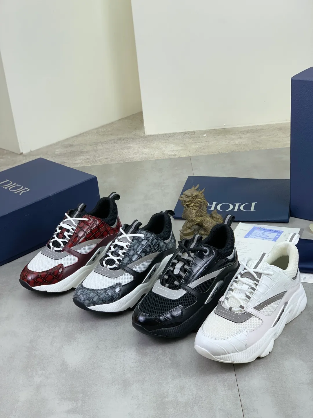 Men's shoes 💰P480 new style 💰new color high quality🔥🔥🔥, Dior [Dior] official website newly released 1:1 copy, the shoe body is made of imported original fine and breathable cloth and selected first-layer cowhide ➕original fine mesh lining insole, perfect shape and top quality 🙈rubber foam combination outsole is super light and wear-resistant👣, super hot style Code number: 38-45 (46 47 customized)